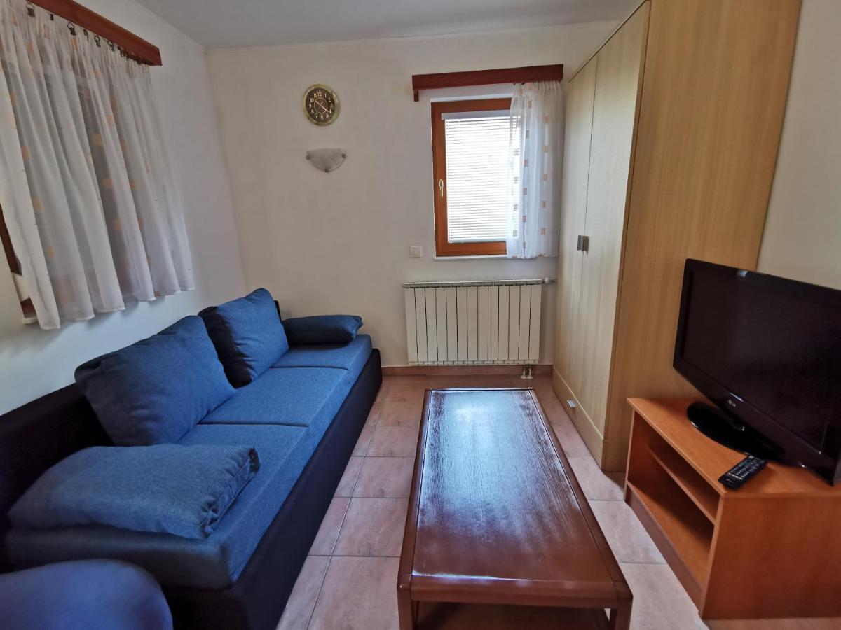 Apartma Jowz 보베츠 외부 사진